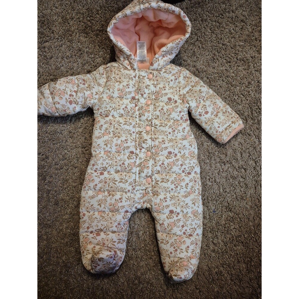 Nicole Miller girls snowsuit size 0-3 nwot